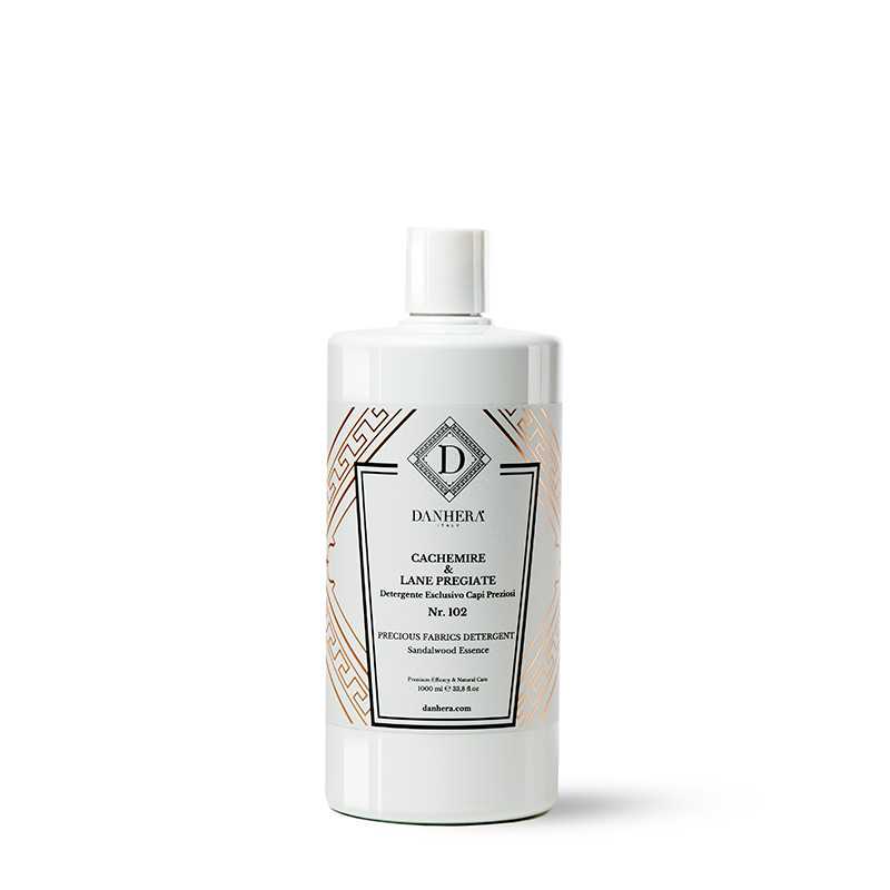 Home Purity nr.102 Cachemere e lane preziose detergente esclusivo capi preziosi 1 lt.